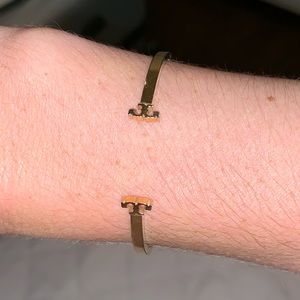 TORY BURCH logo cuff